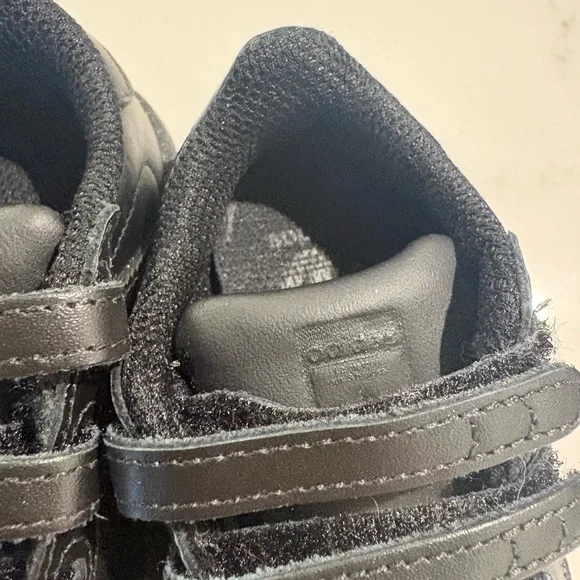 🐻 BABY ADIDAS - Picture 3 of 6